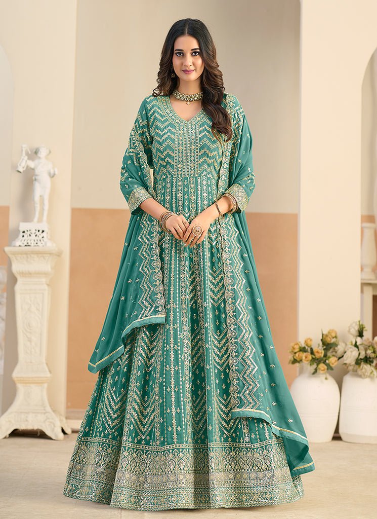 Green Heavy Embroidered Stylish Partywear Anarkali Gown Dress.